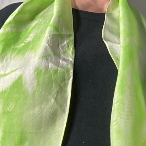 Four 100% silk Hand dyed 
 scarves - Picture 7 of 8